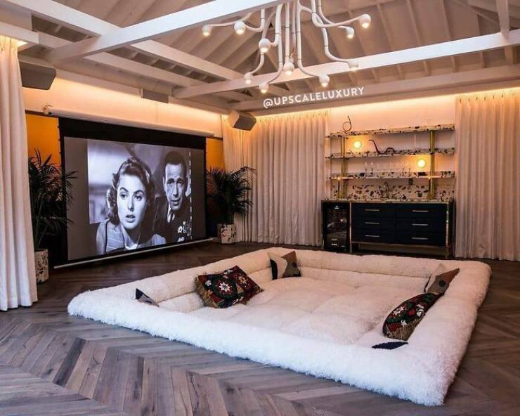 These Are Some Real Home Movie Theaters!