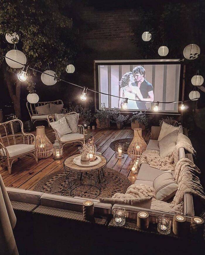 These Are Some Real Home Movie Theaters!