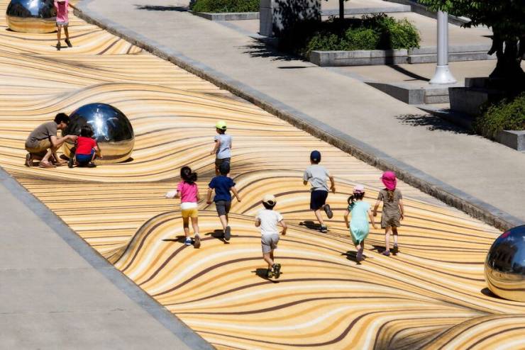 This Is Not A Funky Desert, It’s A Street In Montreal