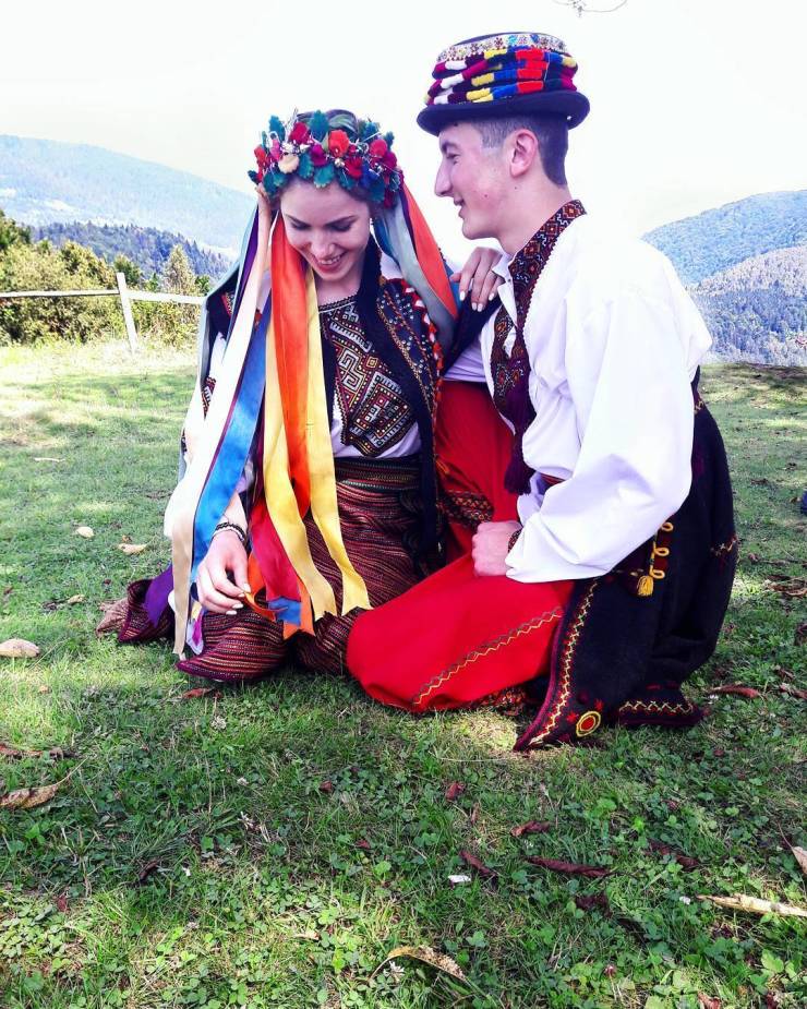 Traditional Wedding Outfits In Different Countries