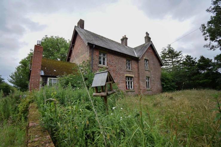 Farm House That Was Abandoned Almost 70 Years Ago
