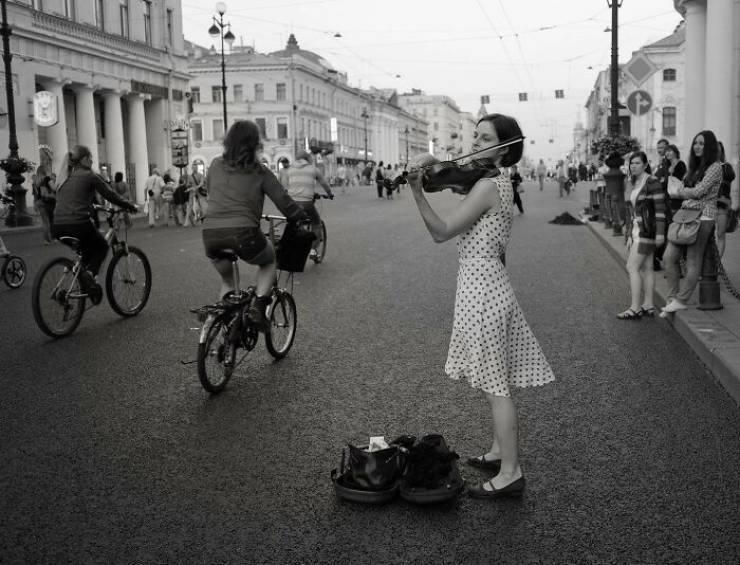 Photographer Shows The Lesser-Seen Side Of Russian Life
