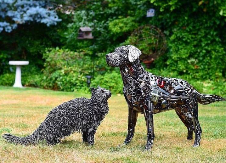 This Self-Taught Artist Turns Trash Into Fantastic Sculptures!