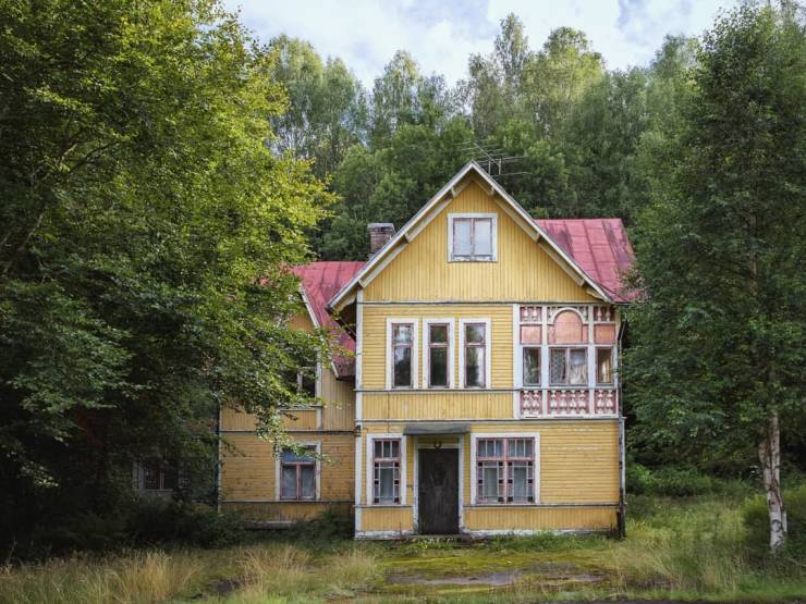 Abandoned Norwegian Homes By Britt Marie Bye