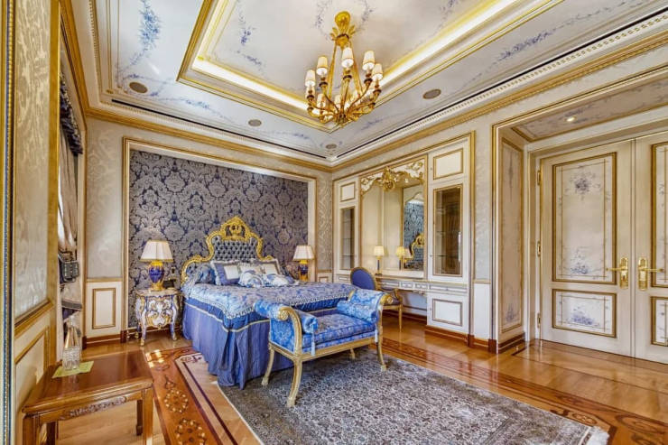 This Mansion Belongs To A Co-Owner Of Moscow’s Biggest Airport…