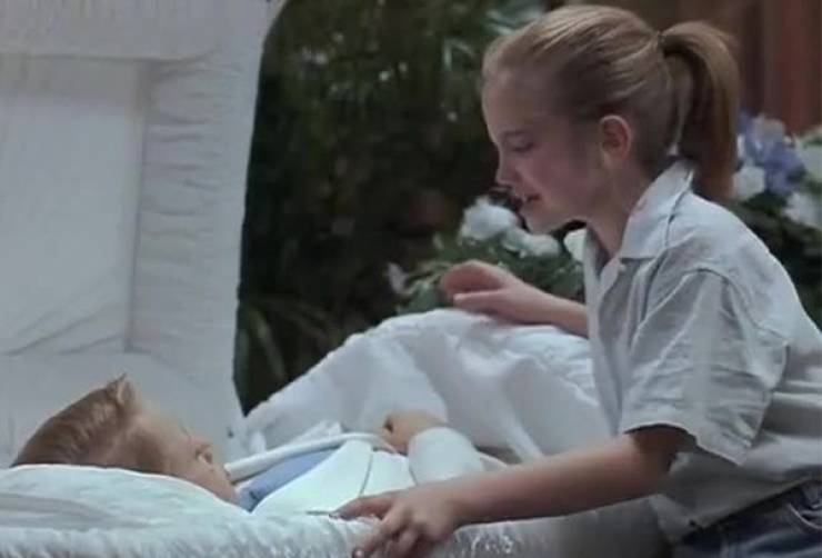These Movie Endings Are Just Too Sad Not To Cry…