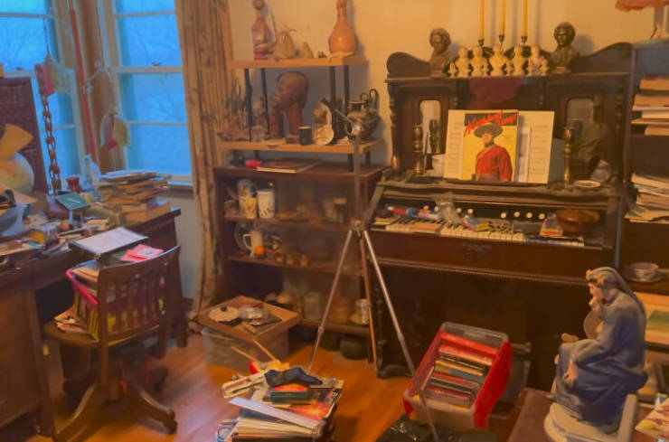 Late Piano Teacher Who Was Actually A Hoarder…