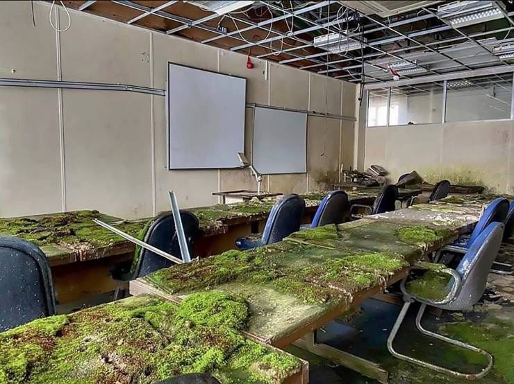 Abandoned “British Airways” Training Center