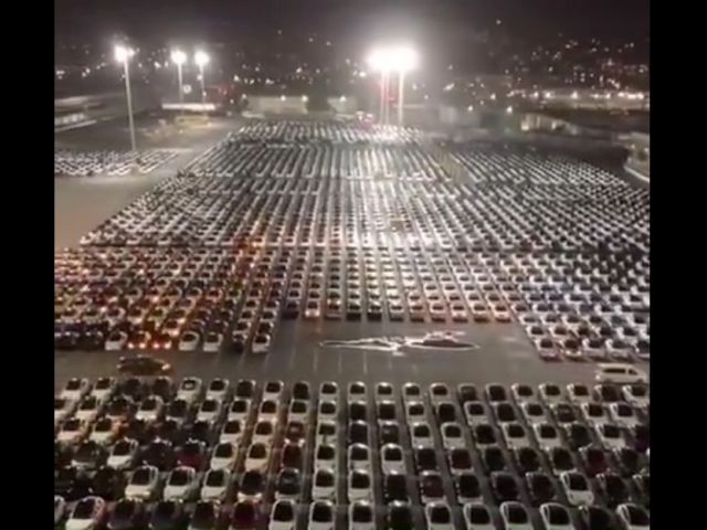 “Tesla” Cars Updating Via Satellite