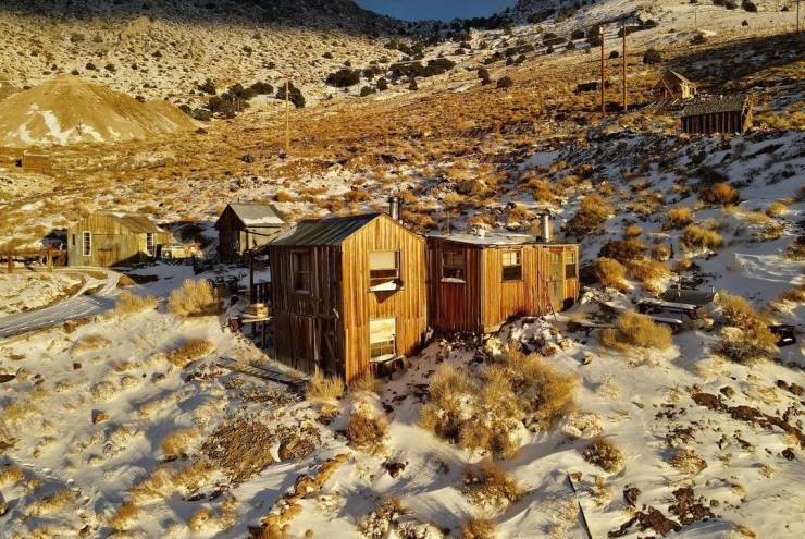 American Entrepreneur Buys An Abandoned Town, Lives There Alone