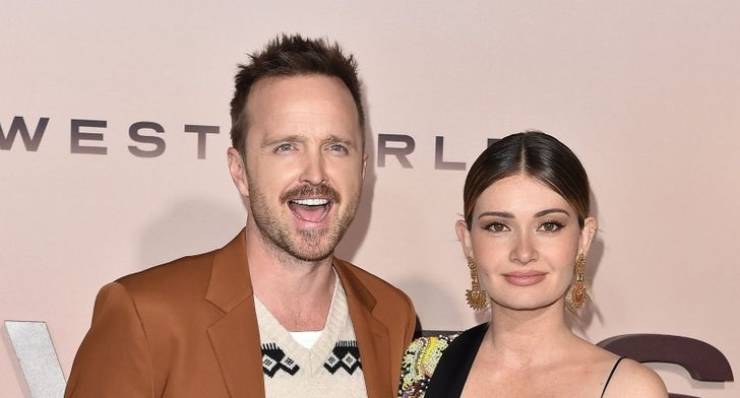 Heartthrob Actors And Their Wives