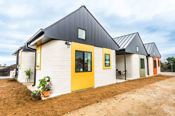 70-Year-Old Homeless Man Gets World’s First 3D-Printed House