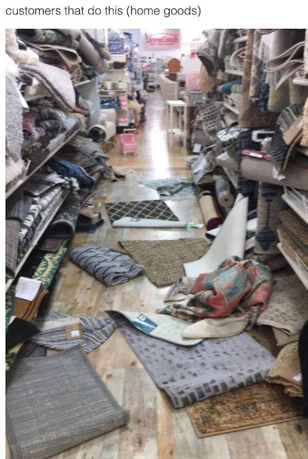 Store Workers Share Photos Of Their Worst Customer Experiences