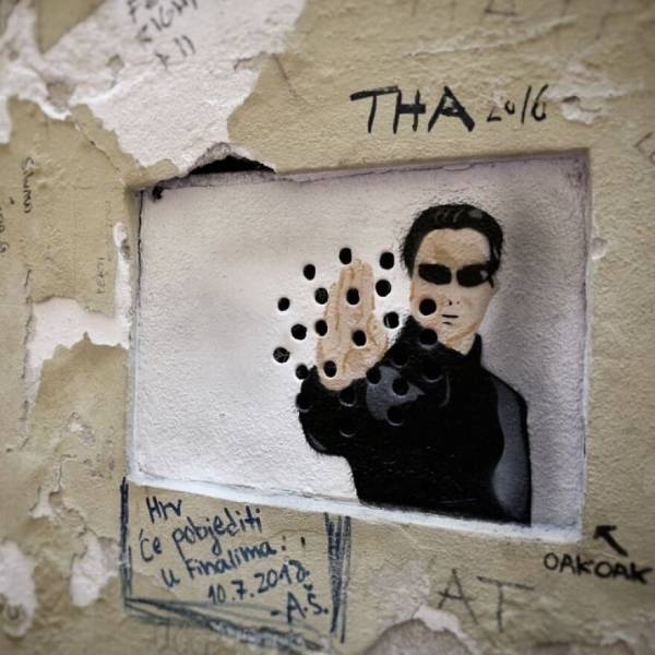 Artist Brightens Up The Streets Of Paris With His Witty Art