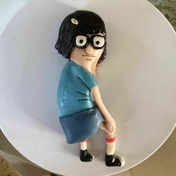 Mildly Unsettling Cakes Featuring Pop Culture Characters By BakingThursdays