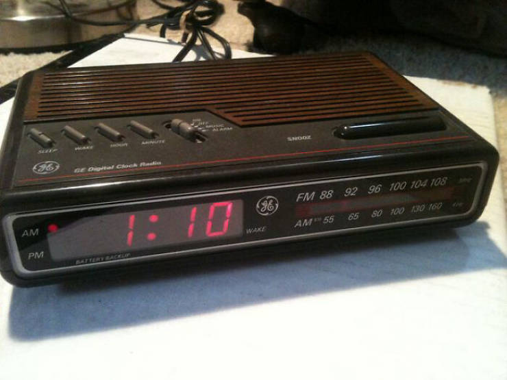 Technological Things That Were Destined To Become Big, But Are Now Worthless