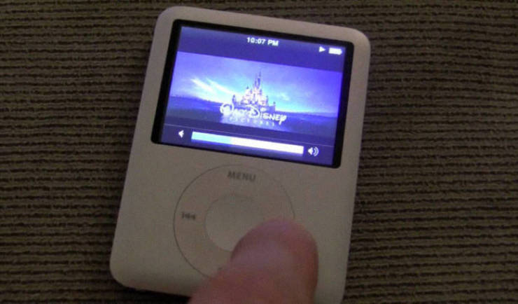 Technological Things That Were Destined To Become Big, But Are Now Worthless