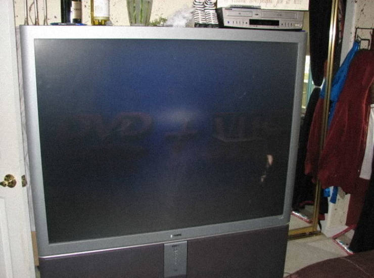 Technological Things That Were Destined To Become Big, But Are Now Worthless