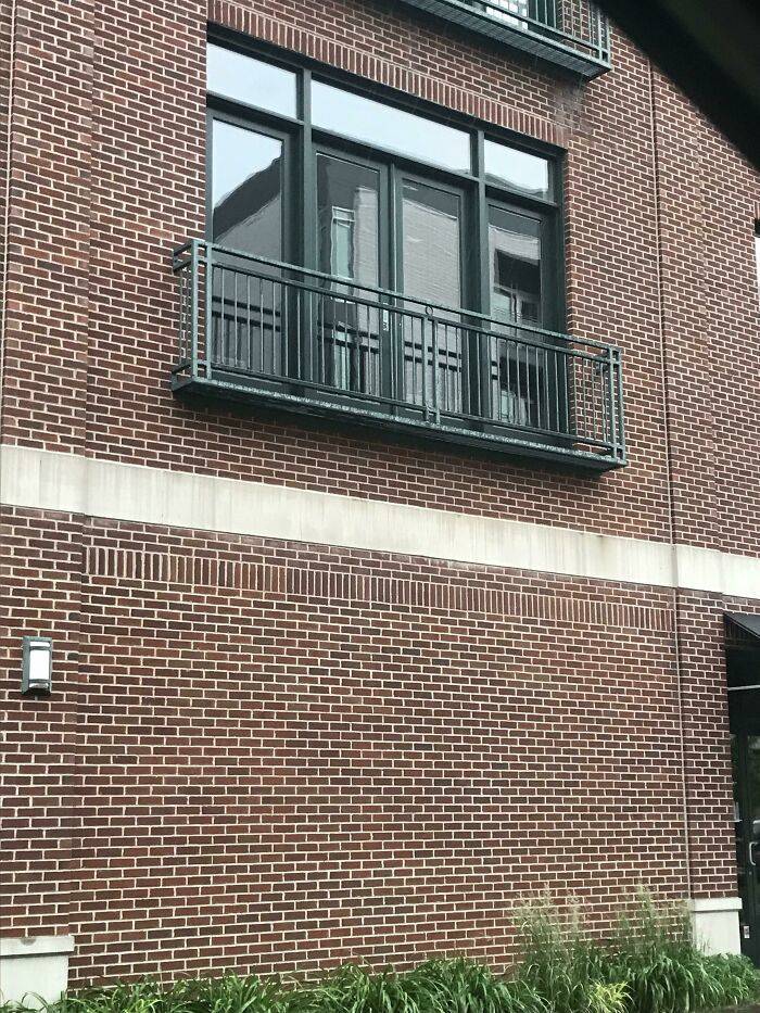 These Are Some Weird Balcony Designs…