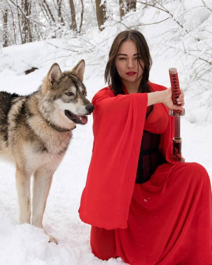 Woman Adopts An Abandoned Wolf Pup, They Become Inseparable Friends