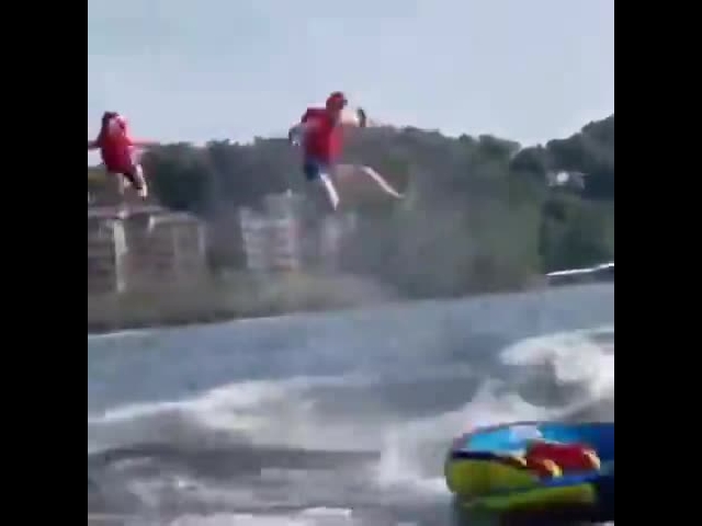 The New Olympic Watersport... Synchronised Dunking