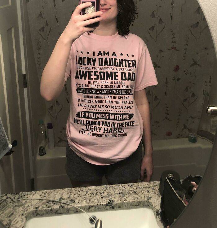 People Who Have Some Very Strange And Very Specific T-Shirts