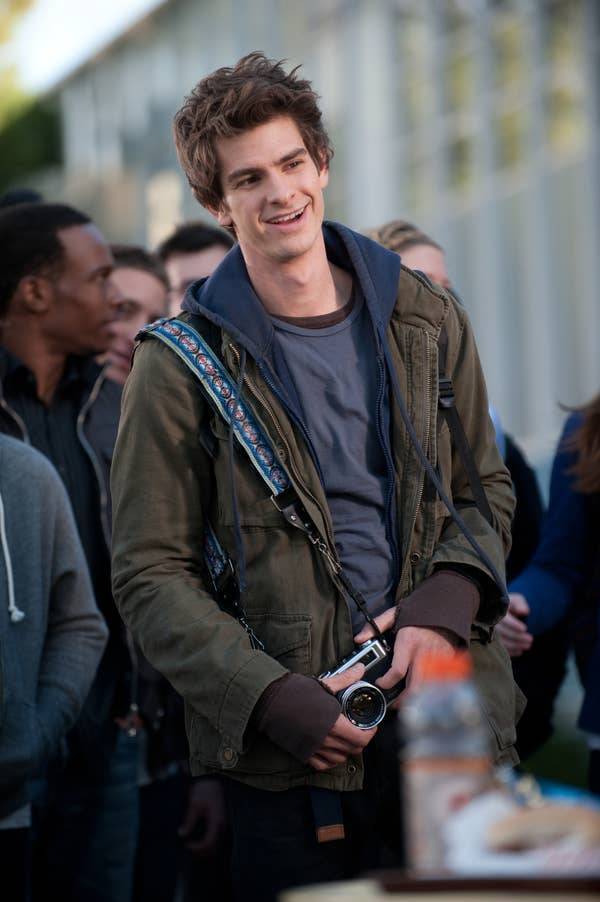 Grown-Up Actors And Actresses Who Had To Play Teenagers