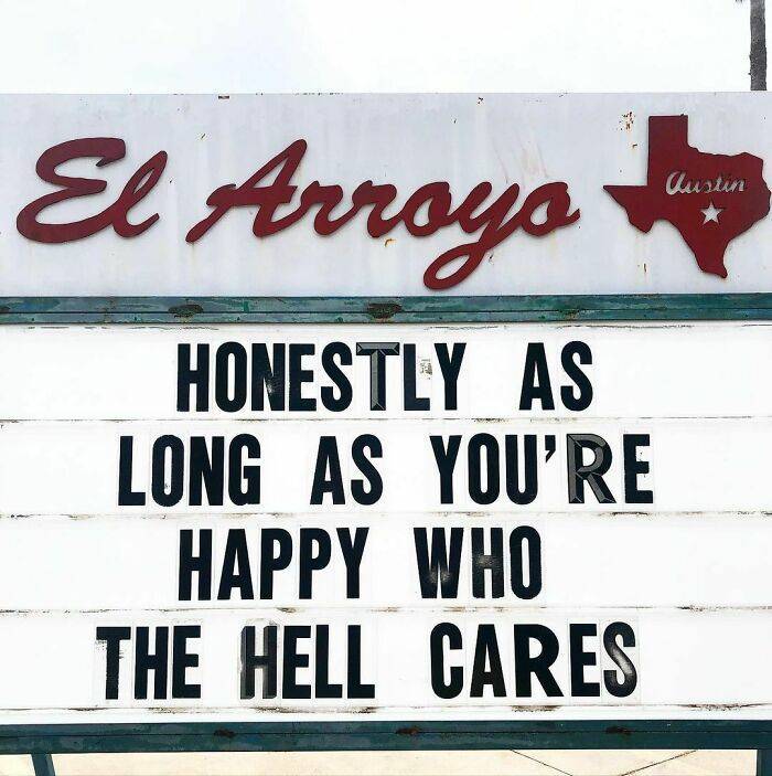“El Arroyo” Signs Are Unforgettable!