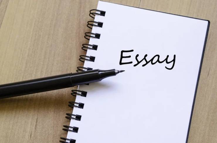 How to design an essay?