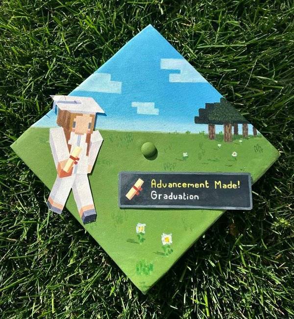 Custom Graduation Caps That Say It All