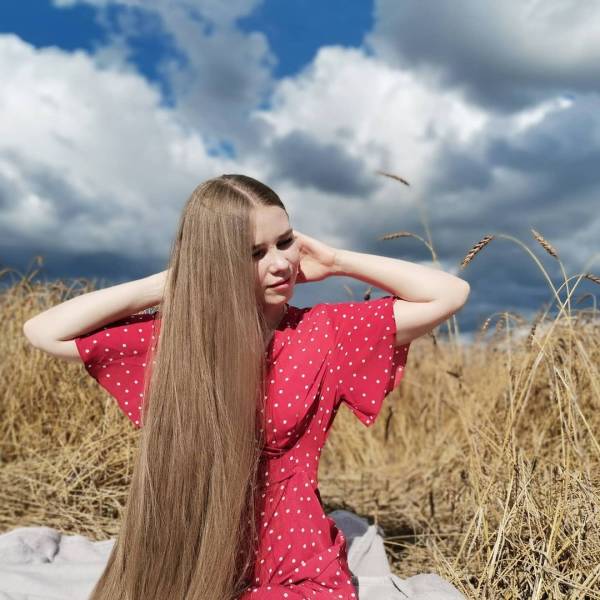 This Russian Woman’s Hair Is 23 Years Old…