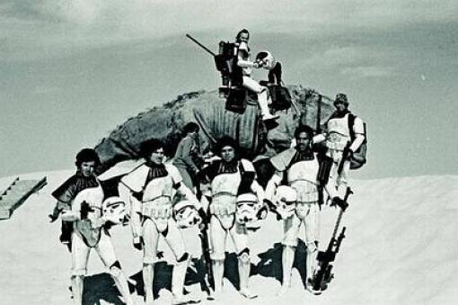Rare “Star Wars” Behind-The-Scenes Photos (Continued)