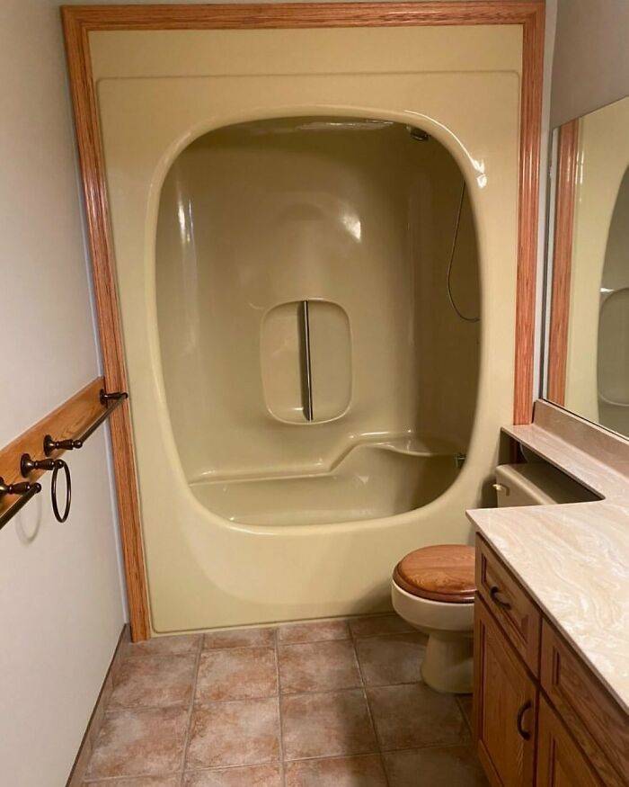 These Are Some Awful Real Estate Fails!