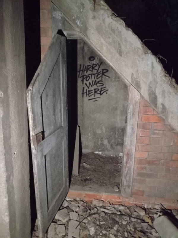 These Abandoned Places Are Weirdly Exciting!