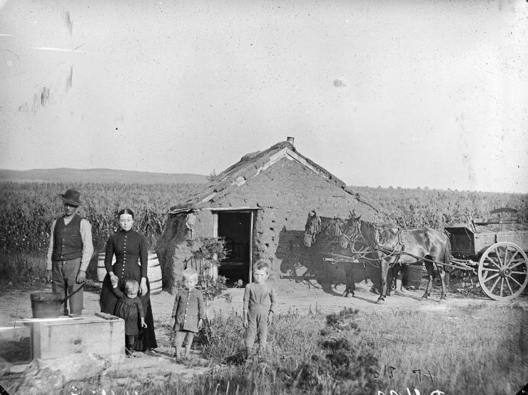 Great Plains Settlers, By Solomon Butcher