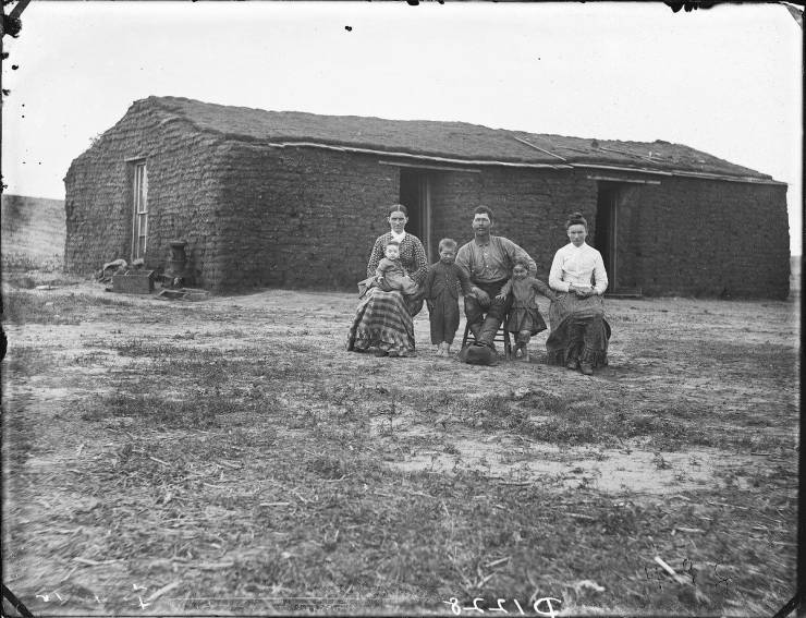 Great Plains Settlers, By Solomon Butcher