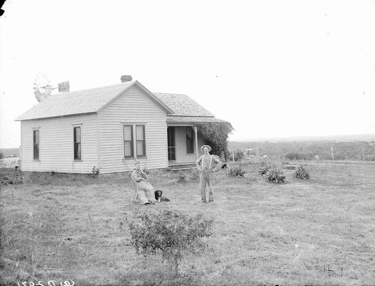 Great Plains Settlers, By Solomon Butcher