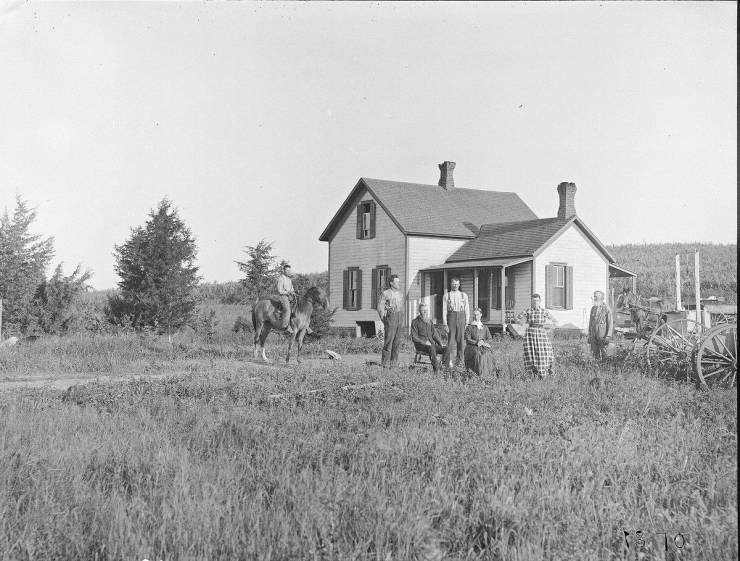 Great Plains Settlers, By Solomon Butcher