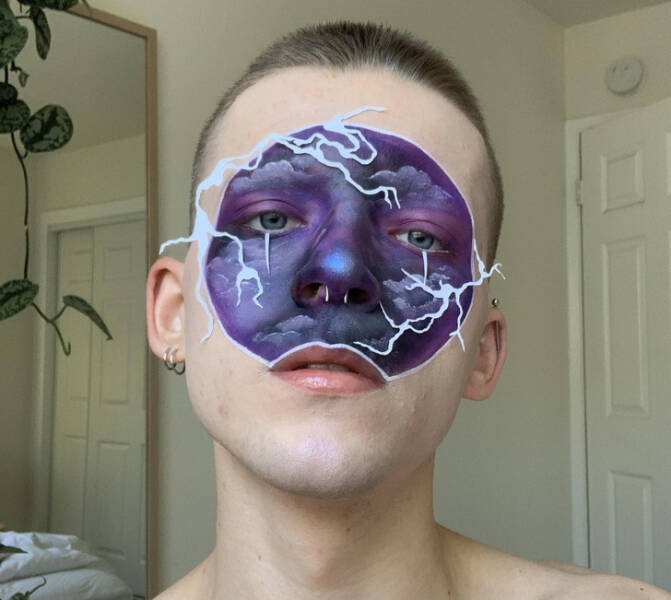 Insane Makeup Skills!