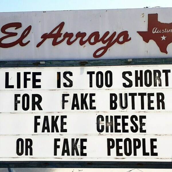 Yet Another Fresh Batch Of Hilarious “El Arroyo” Signs!