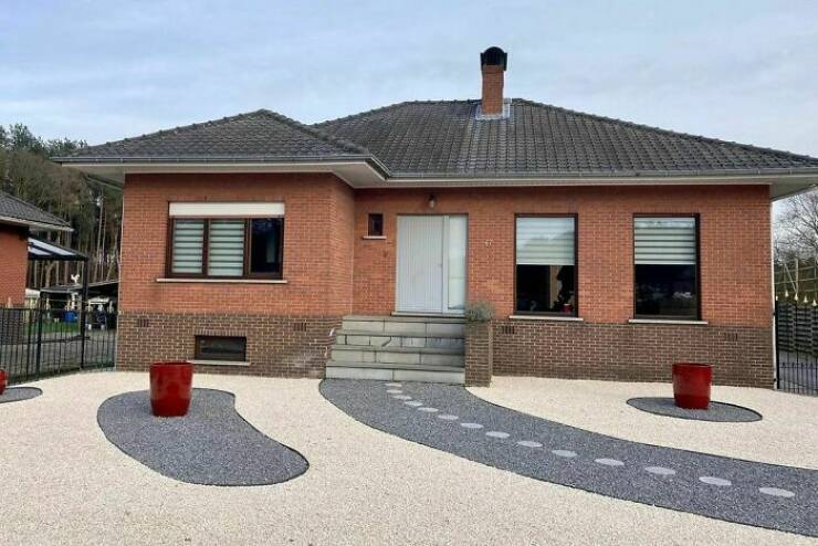 Yep, These Belgian Houses Are Pretty Ugly…