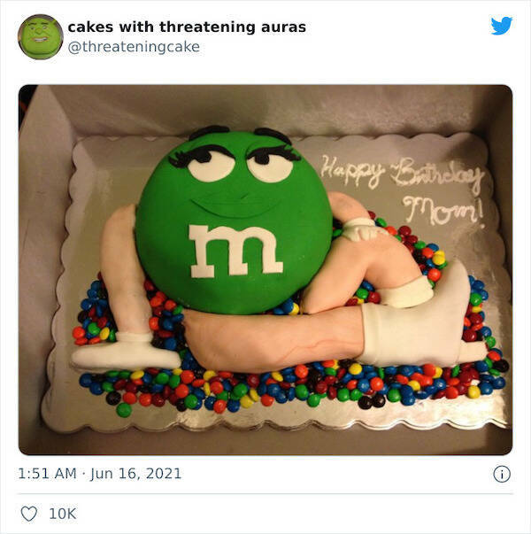 These Cakes Are Cursed!
