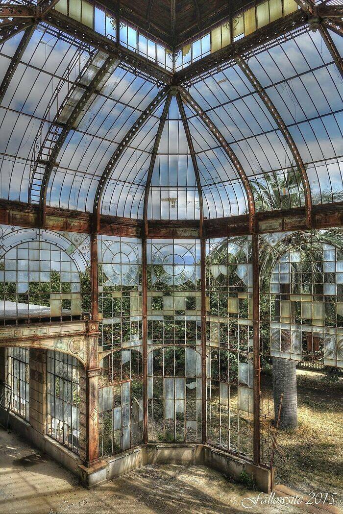 Abandoned Places Are Beautiful!