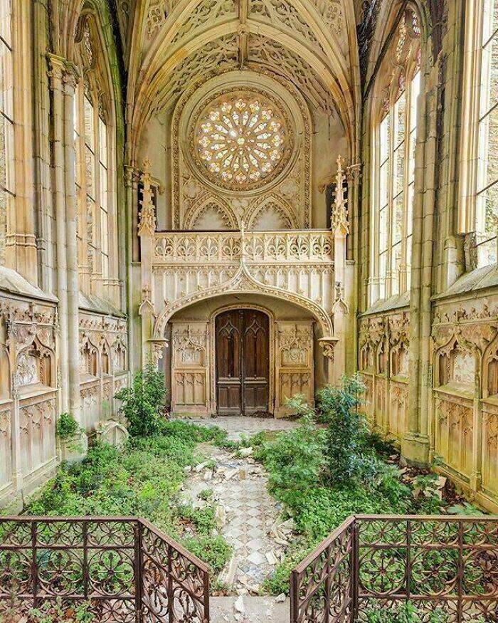 Abandoned Places Are Beautiful!