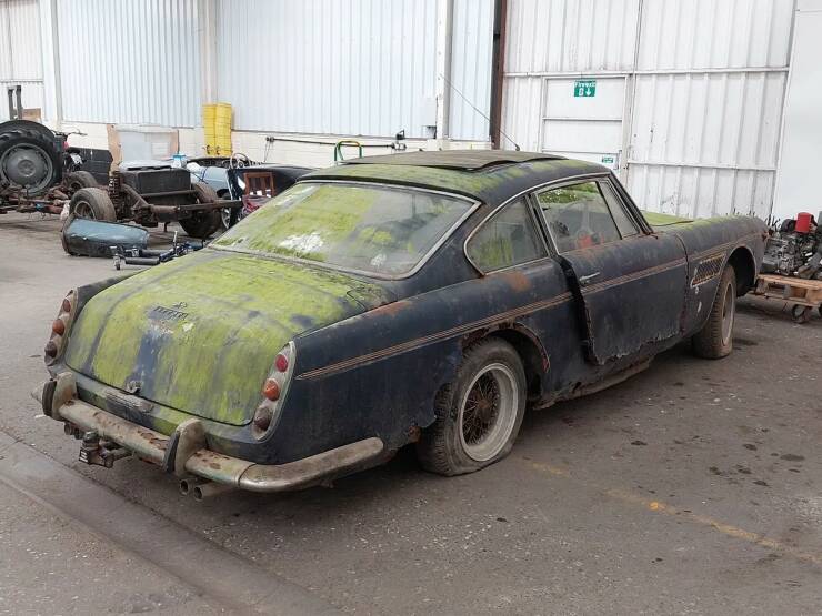 Classic “Ferrari” Gets Sold For $132 Thousand After Rotting In A Barn For 40 Years