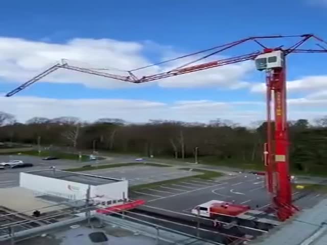 Optimus Crane