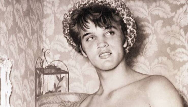 Celebrities Back When They Were Just 19