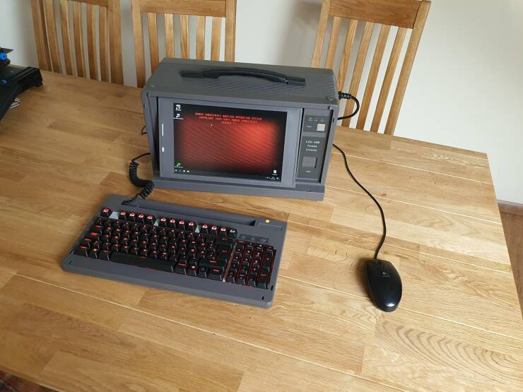 Guy Turns A Vintage Portable Computer Into A Modern Gaming Machine