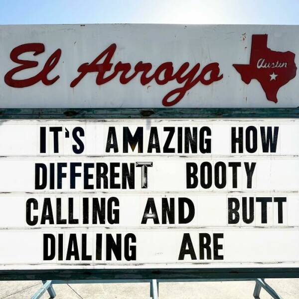 “El Arroyo” Signs Are Back!