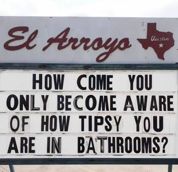 “El Arroyo” Signs Are Back!